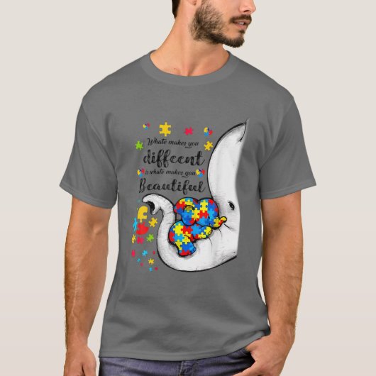 T-shirt Ce qui vous rend différents éléphant maman Autisme (Devant)