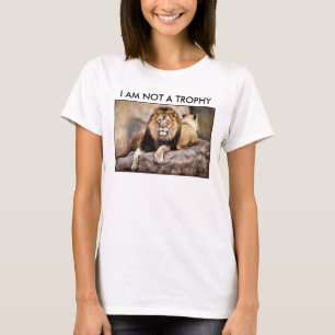 T-shirt Cecil le Lion Je ne suis pas un Trophée