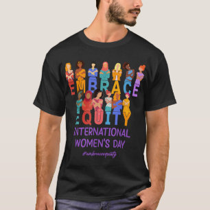 T-shirt Célébrer la Journée internationale de la femme IWD