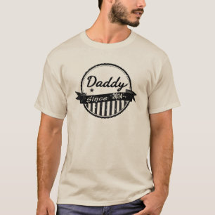 T-shirt Cercle grunge de bannière de papa depuis 2014