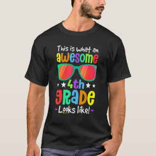 T-shirt C'Est Ce À Quoi Ressemble Une Superbe Quatrième Cl