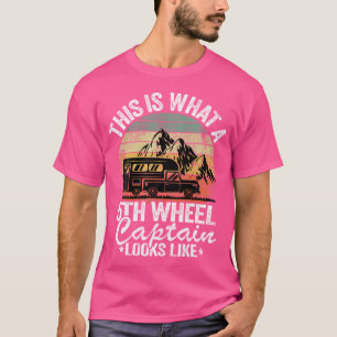T-shirt C'Est Ce Qu'Un Capitaine De 5Ème Roue Ressemble À
