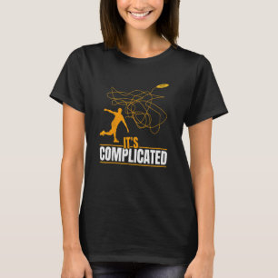 T-shirt C'est compliqué golfeur de frisbee ultime jouant a