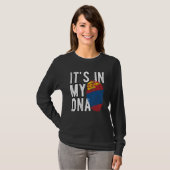 T-shirt C'est drôle dans mon ADN drapeau de Mongolie Empre (Devant entier)