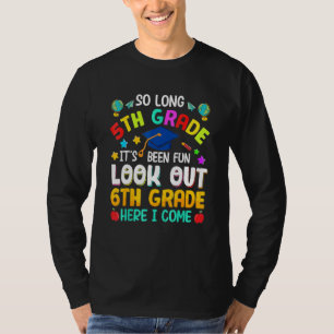 T-shirt C'est fini la 5e, attention 6e, j'arrive G