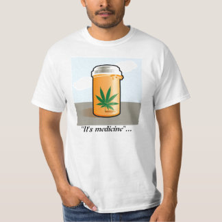 T-shirt "C'est médecine "
