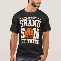 C'est mon petit-fils là-bas Basket-ball Grand-mère