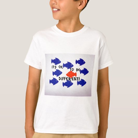 T-shirt C'est pas grave d'être différent ! (Devant)