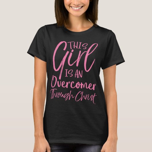 T-shirt Cette Fille est un Overcomer par le Christ chrétie (Devant)