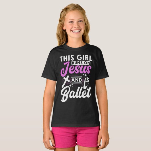 T-shirt Cette Fille Joue Sur Jésus Et Danse De Ballet (Devant entier)