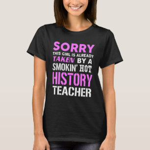 T-shirt Cette Fille Prise Par Un Enseignant D'Histoire Cha