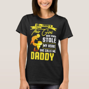 T-shirt Cette Fille Qui M'A Volé Le Coeur, Elle M'Appelle