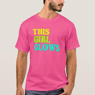 T-shirt Cette fille souffle dans les années 80 Retro Neon