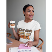 T-shirt Cette maman tourne sur Coffee Retro