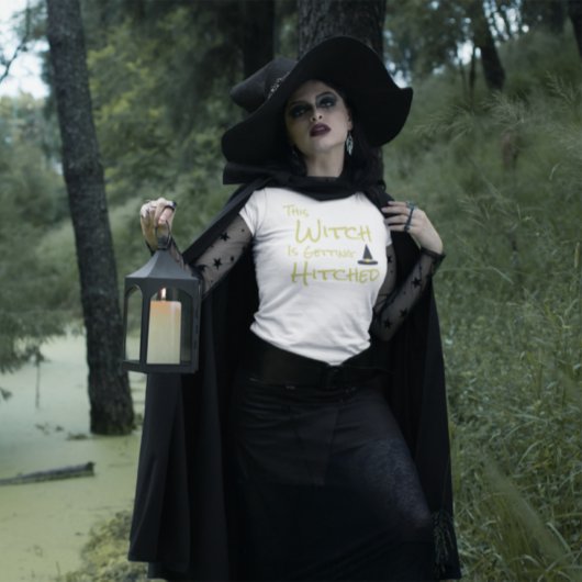 T-shirt Cette Sorcière Est En Train D'Être Hachée