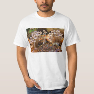 T-shirt Champignon groupés par Inclinata de capot de