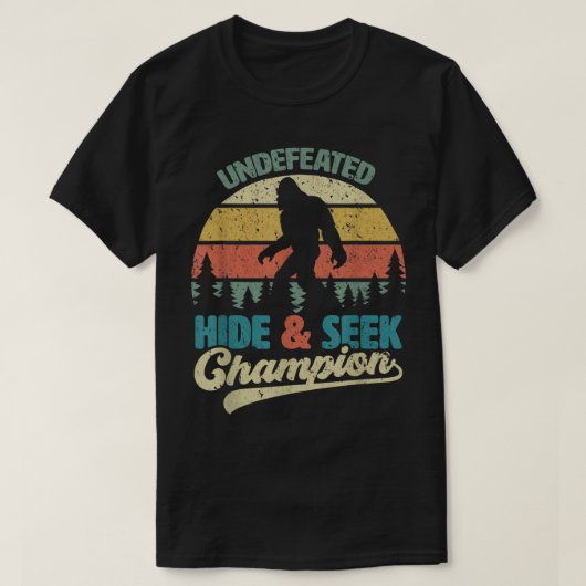 T-shirt Champion de cache-cache invaincu de Bigfoot (Design devant)