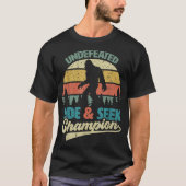 T-shirt Champion de cache-cache invaincu de Bigfoot (Devant)
