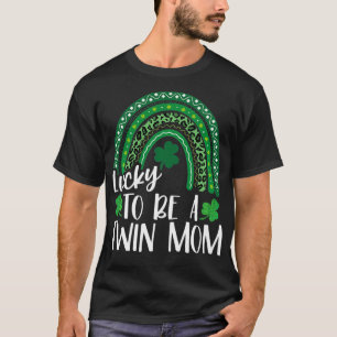 T-shirt Chanceuse d'être une maman de jumeaux St Patrick's