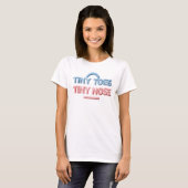 T-shirt Charming Tiny Toes Minuscule Nez Bébé Faire-part D (Devant entier)