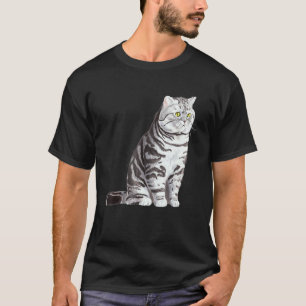 T-shirt Chat British Shorthair assis