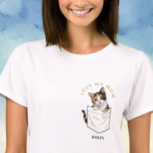 T-shirt Chat calicot adorable dans le nom de poche