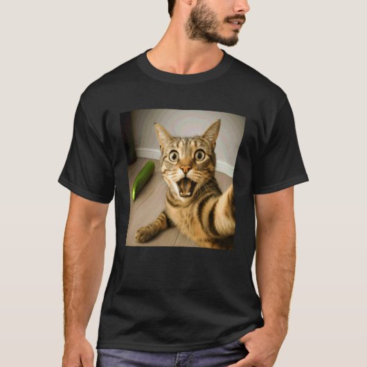 T-shirt Chat choqué drôle selfie avec design de mème de co (Devant)