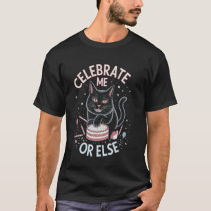 T-shirt Chat gothique avec l'art de gâteau d'anniversaire