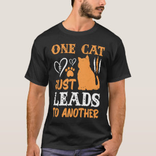 T-shirt chat heureux  un chat en amène juste un autre