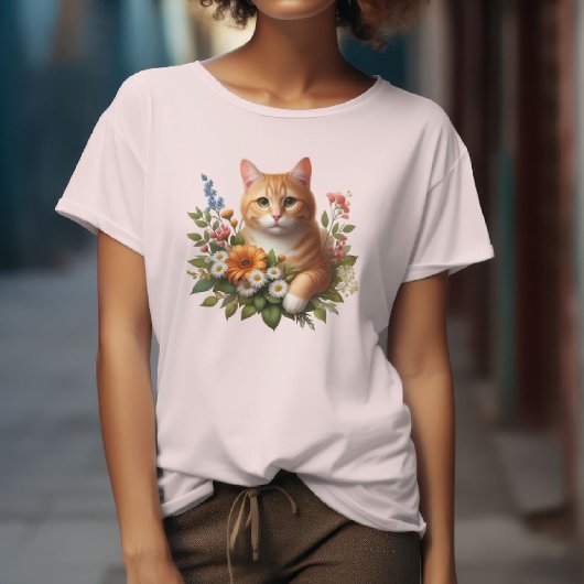 T-shirt Chat Mignon Avec Des Fleurs