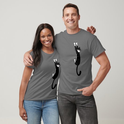 T-shirt Chat noir et blanc accroché | Drôle Tuxedo Cat (Unisexe)
