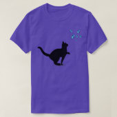 T-shirt chat papillon bleu clair jouant (Design devant)