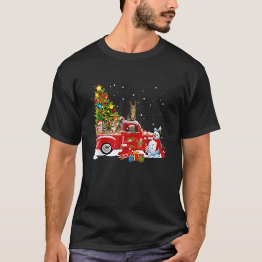 T-shirt Chat sur Camion Rouge Pajama de Noël Funny arbre d (Devant)