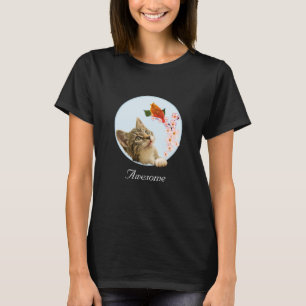T-shirt Chat Tigré Mignon, Fleurs et Petit Oiseau Rouge T