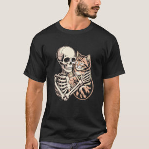 T-shirt Chat tigré qui enlace un squelette pour amateur de