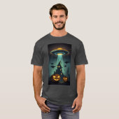 T-shirt Château UFO Halloween vintage (Devant entier)