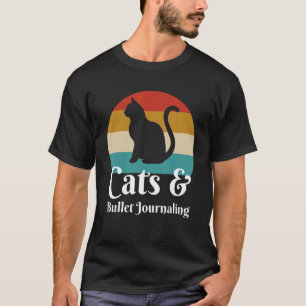 T-shirt Chats Et Journaux À Balles