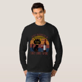 T-shirt Chats facilement distraits Chat à vin (Devant entier)