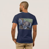 T-shirt Chaussure avec logo (Dos entier)