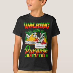 T-shirt Chaussures De Jeunes Steppin' Dans Junetten Marche
