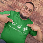 T-shirt Chemise des hommes de science du jeu<br><div class="desc">Si vous aimez vous concentrer sur une stratégie scientifique lors de jeux de civilisation,  comme 7 Merveilles ou Tapestry,  voici la chemise pour vous. C'est aussi génial pour quiconque aime la science.</div>
