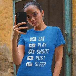 T-shirt Chemise Femme Gamer sur les médias sociaux