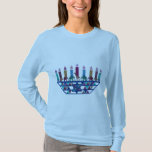 T-shirt Chemises de Menorah d'étoile d'éléphant<br><div class="desc">Illustration graphique d'éléphants,  girafe,  et conception de menorah d'étoile de David.</div>