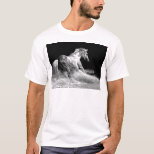 T-shirt Cheval noir et blanc en action