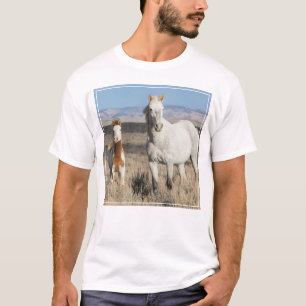 T-shirt Chevaux sauvages chez eux dans le bassin de Sandwa