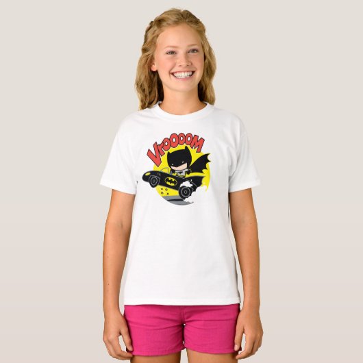 T-shirt Chibi Batman Dans Le Batmobile (Devant entier)