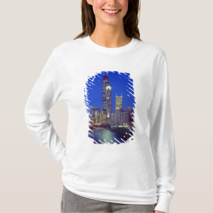 T-shirt Chicago, Illinois, Skyline la nuit avec Chicago