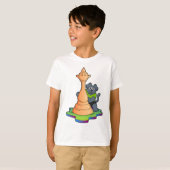 T-shirt Chien aux échecs avec pièce d'échecs Queen (Devant entier)