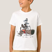 T-shirt Chien caricaturé serré autour d'un pôle avec des f (Devant)