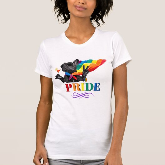 T-shirt Chien de la fête de la fierté dans Rainbow Cape (Devant)